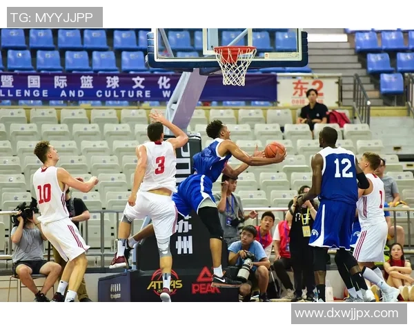 4月24日NBA精彩对决雷霆与开拓者全场录像回放分析与精彩瞬间分享