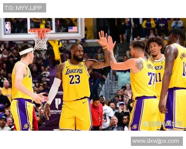 2019年2月1日湖人与快船的精彩对决回顾与赛后分析