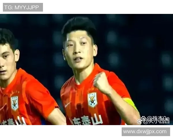 媒体人:卢永涛大概率自在身加盟海港,泰山将得到青训补偿 媒体人:卢永涛大概率自在身加盟海港,泰山将得到青训补偿